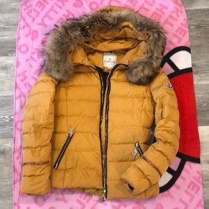 Fall/winter Moncler coat.Fits sizes S-M